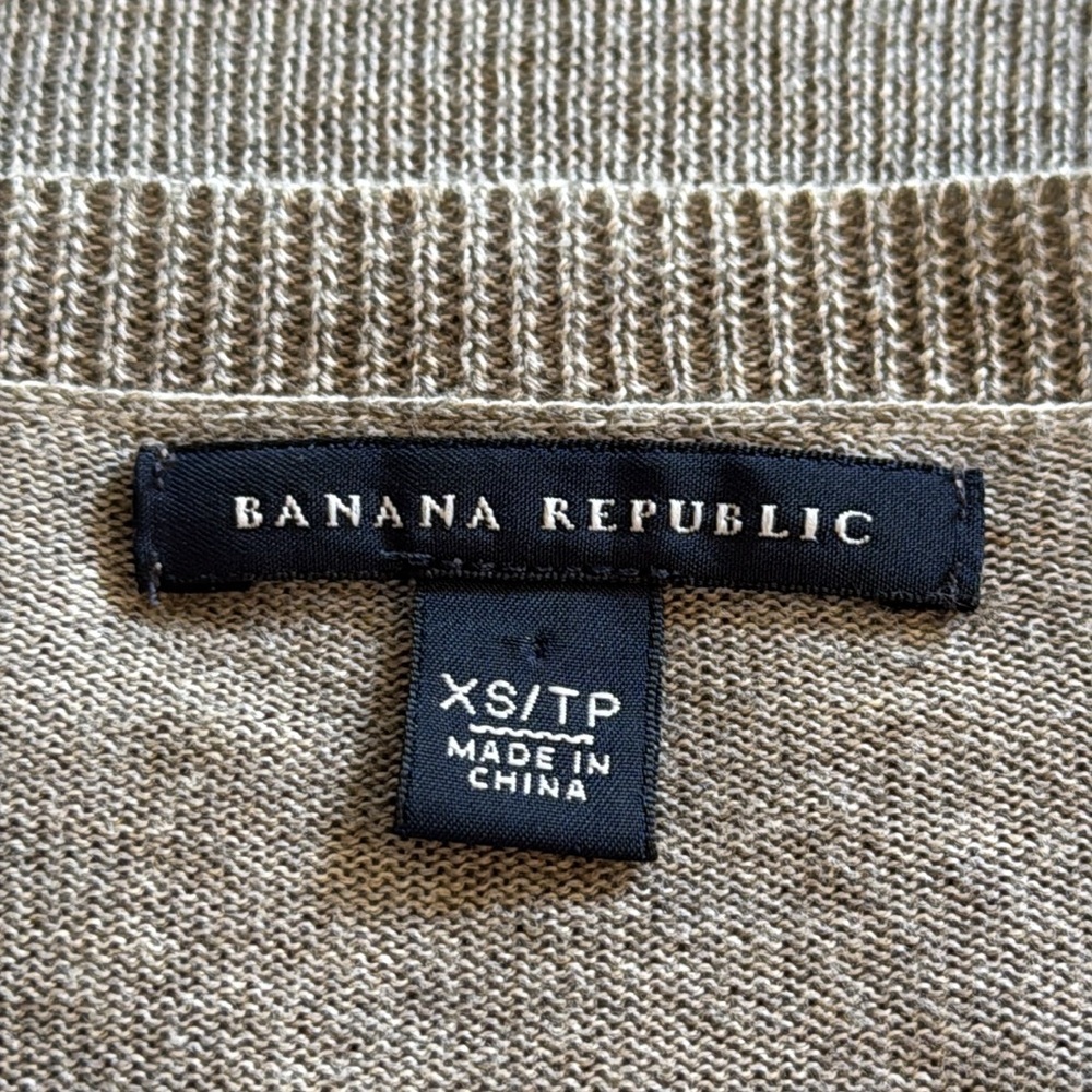 Banana Republic | Mix Ruffle Jacket - Cardigan - Picture 6 of 9